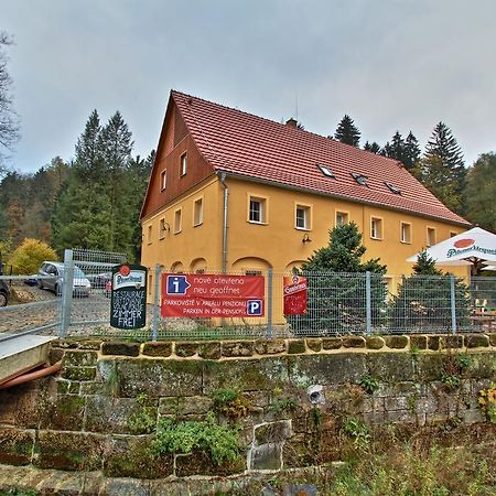 Penzion U Vyhlidky Chřibská Bagian luar foto