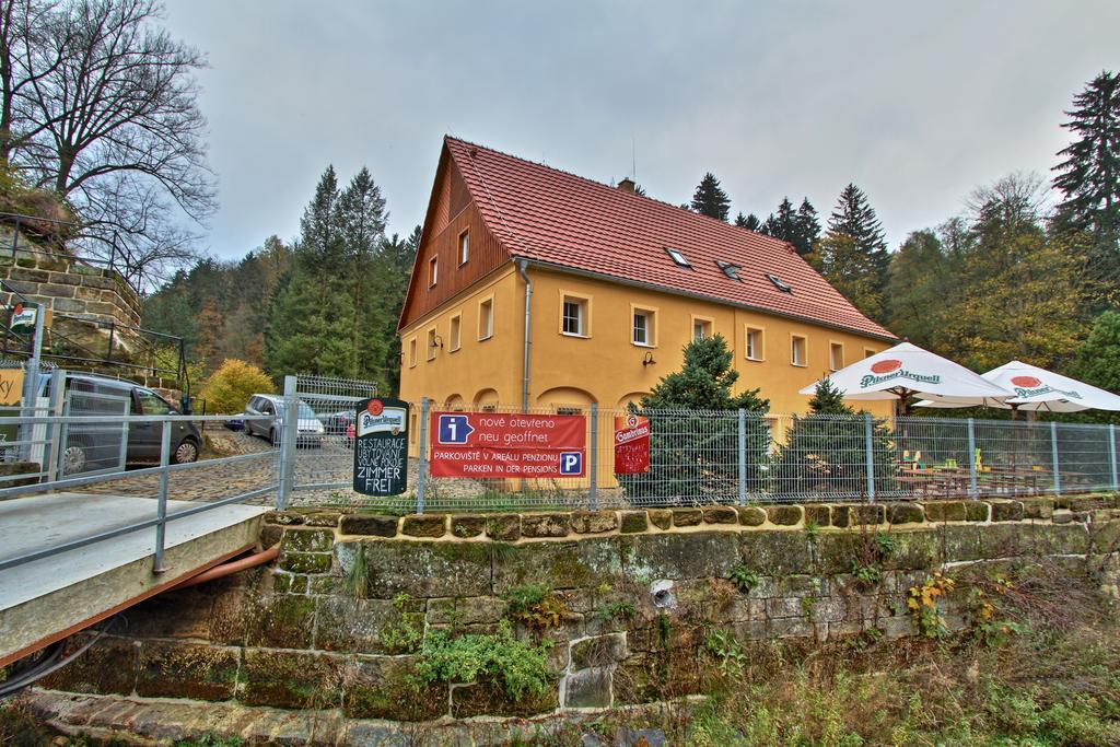 Penzion U Vyhlidky Chřibská Bagian luar foto